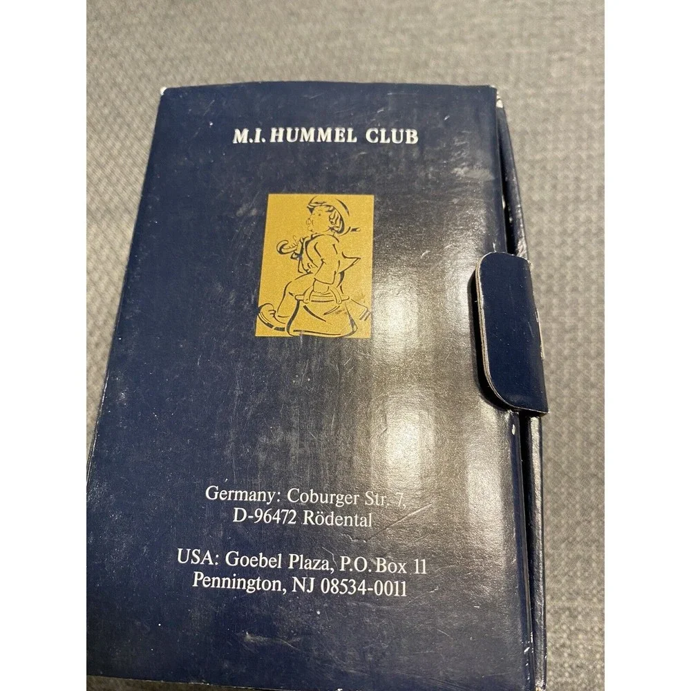 MI Hummel Club Goebel “A Sweet Offering” Girl wFlowers IOB COA
